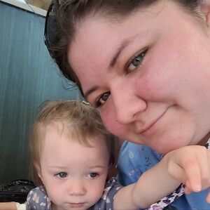 Meet your Posher, Anjelica